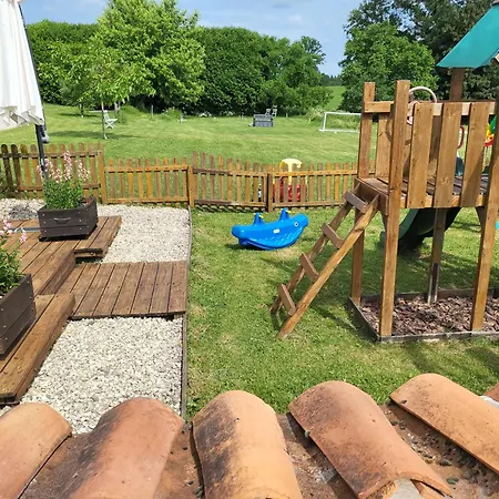 At Le Tilleul - Le Cerisier Le Lindois