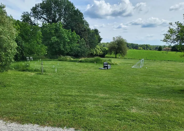 At Le Tilleul - Le Cerisier Сasa de vacaciones